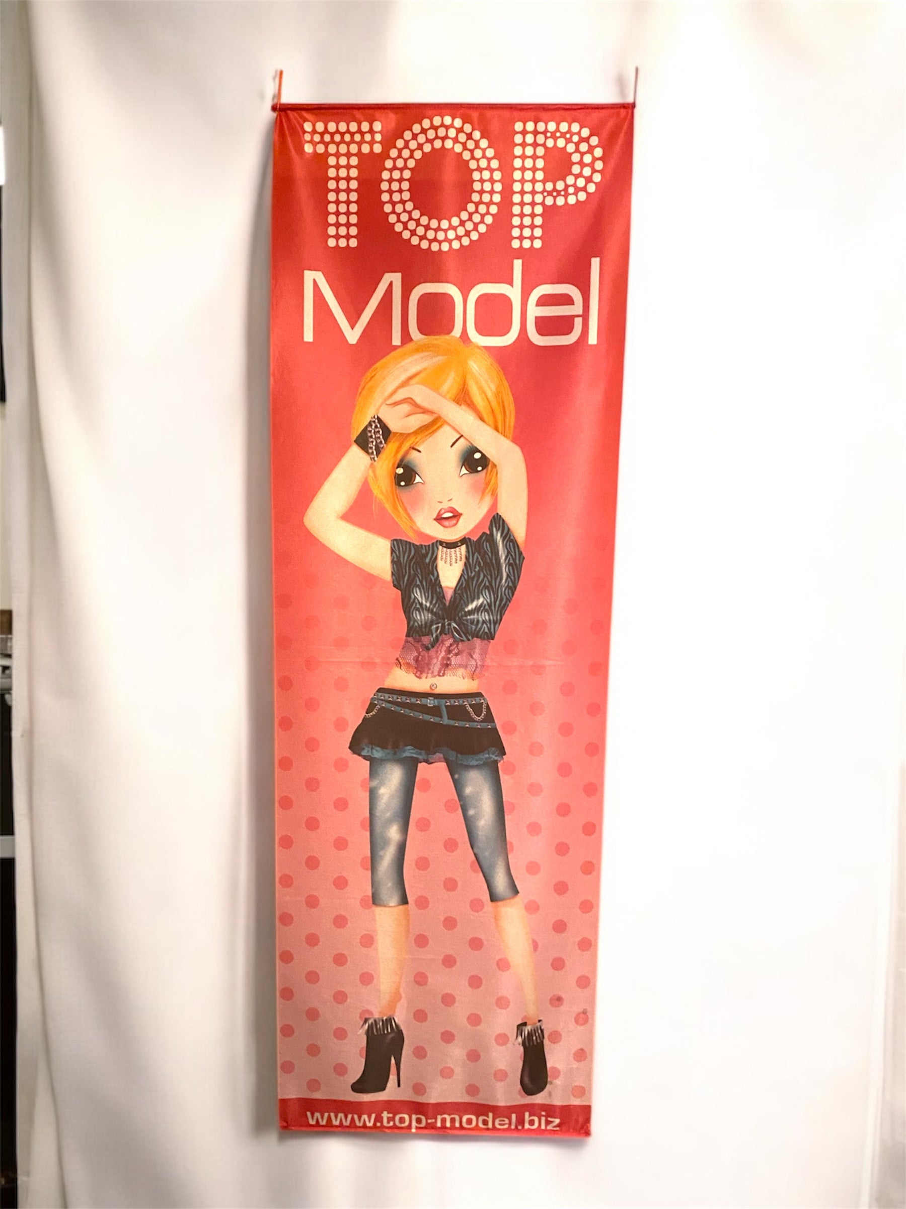Banner TOP MODEL Ausstellungsmodell