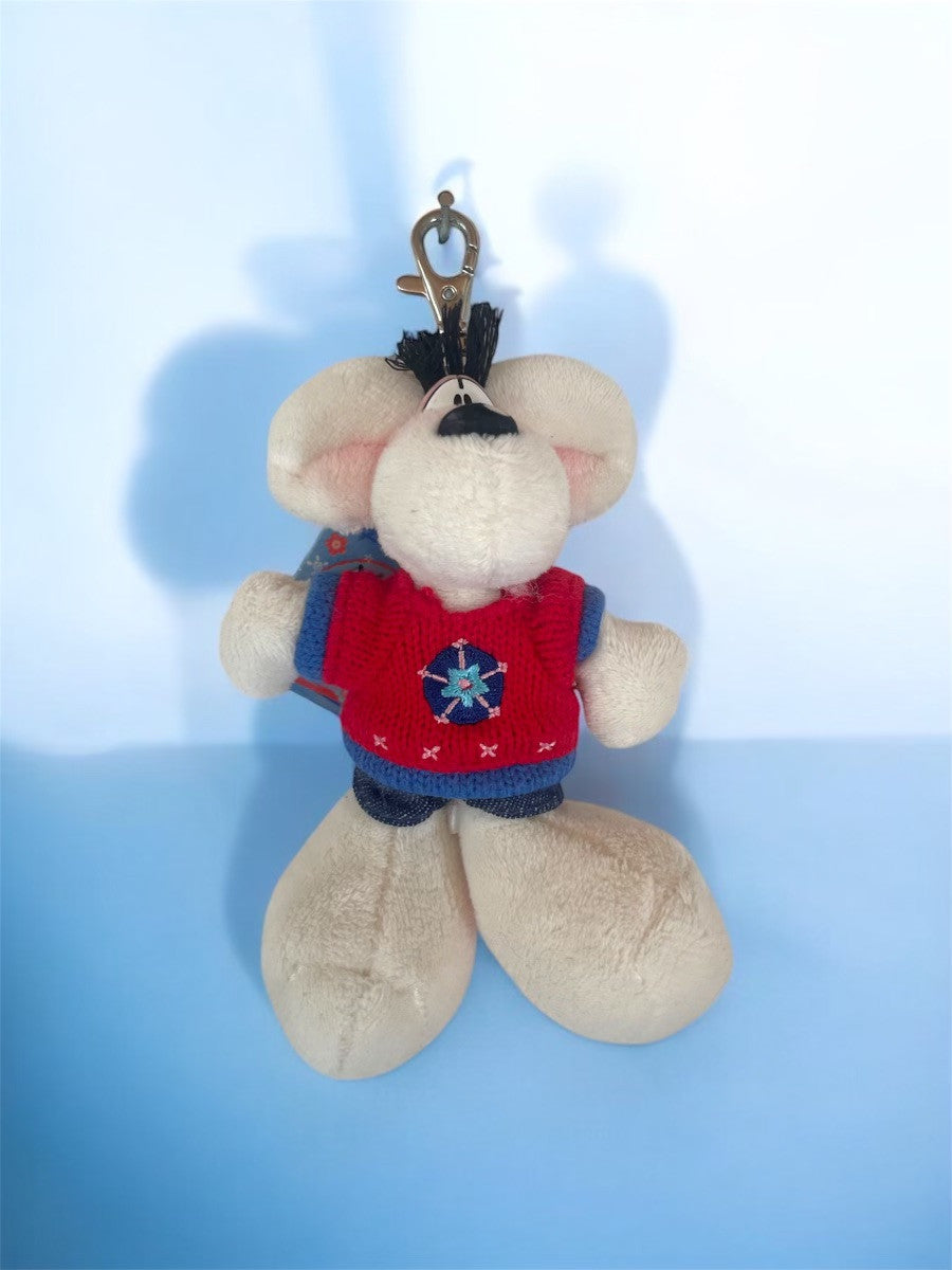 Diddl keychain with wool sweater